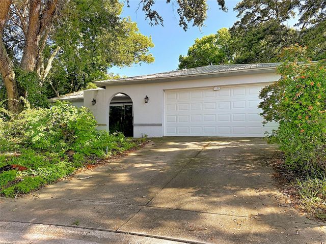 7622 CLOVIS COURT, New Port Richey, FL 34653