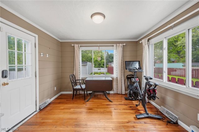 2335 Traymore Road, University Heights, OH 44118