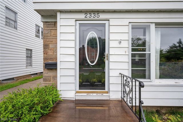 2335 Traymore Road, University Heights, OH 44118