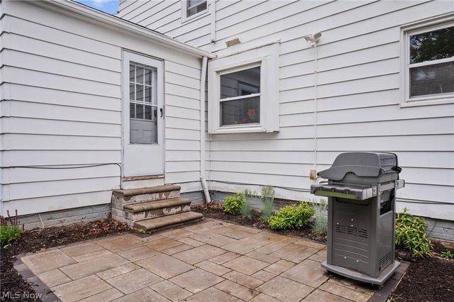 2335 Traymore Road, University Heights, OH 44118