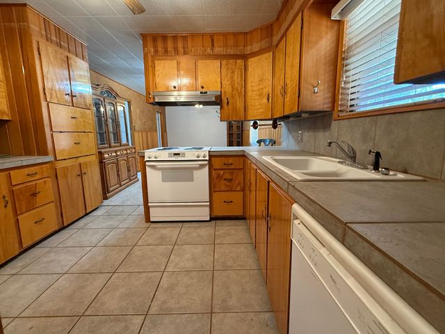 3391 Fisher Road, Levelland, TX 79336