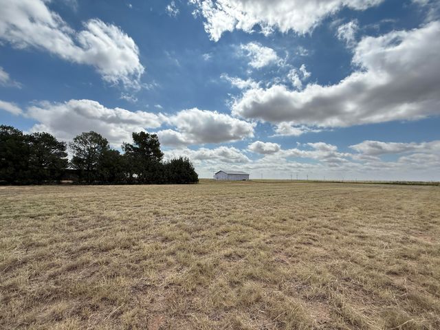 3391 Fisher Road, Levelland, TX 79336