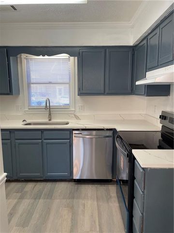 167 Walter Way, Stone Mountain, GA 30083