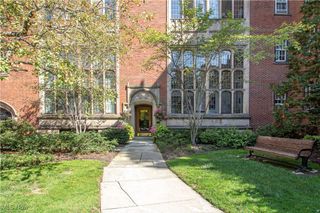 13715 Shaker Boulevard 1B, Cleveland, OH 44120