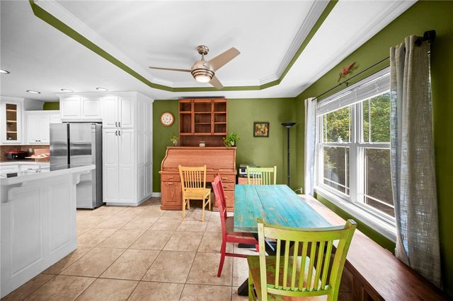 16 Rhonda Lane, Bella Vista, AR 72715