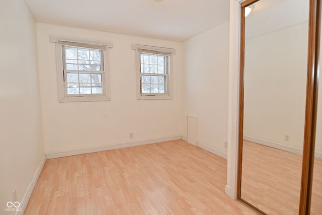 977 S Morgantown Road, Greenwood, IN 46143