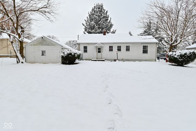 977 S Morgantown Road, Greenwood, IN 46143