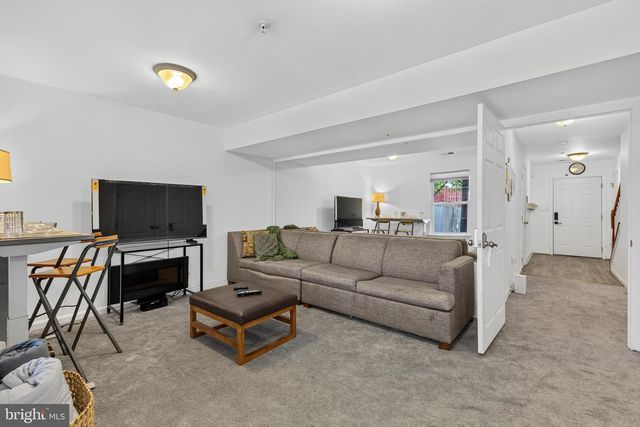 7 THOMASSON CT, Capitol Heights, MD 20743