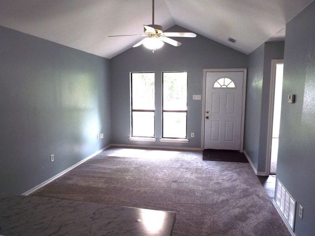747 Luther Ln, Gun Barrel City, TX 75156