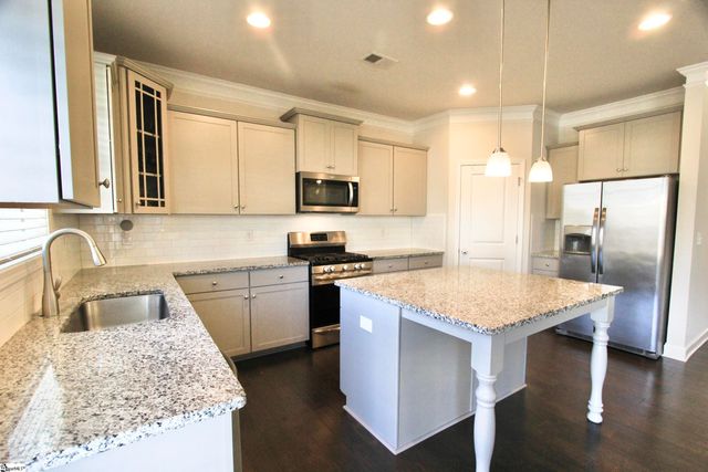 706 Troutdale Lane, Simpsonville, SC 29680