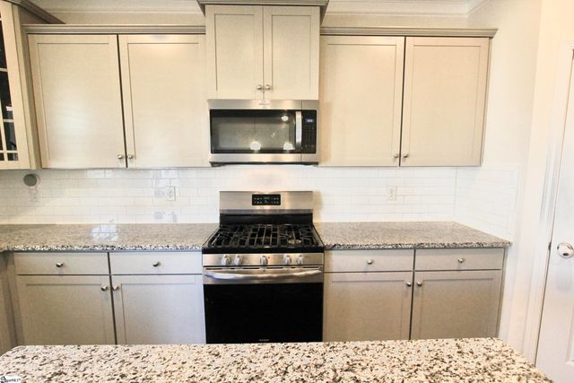 706 Troutdale Lane, Simpsonville, SC 29680