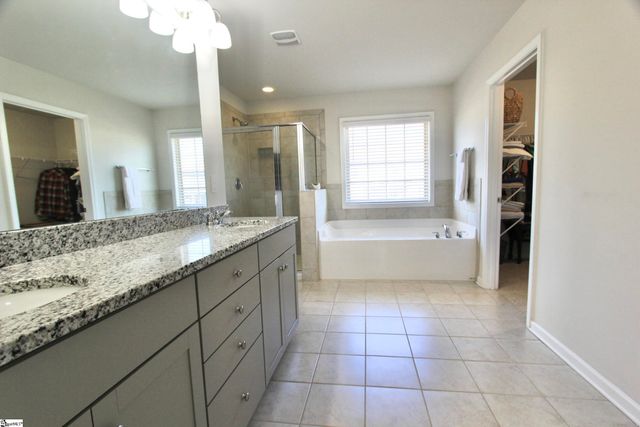 706 Troutdale Lane, Simpsonville, SC 29680