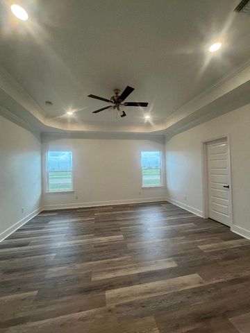 33416 Fm 521 Road, Angleton, TX 77515
