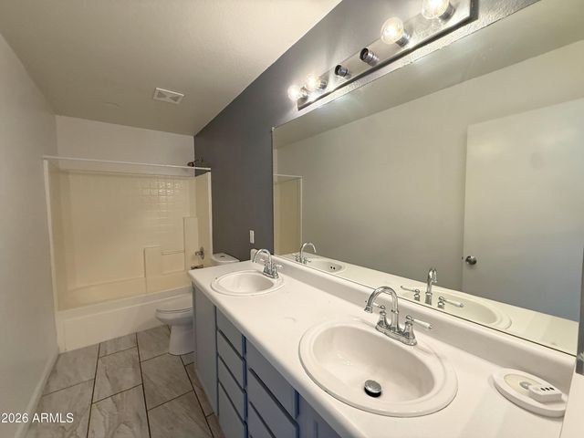 2858 W Mineral Butte Drive, San Tan Valley, AZ 85144