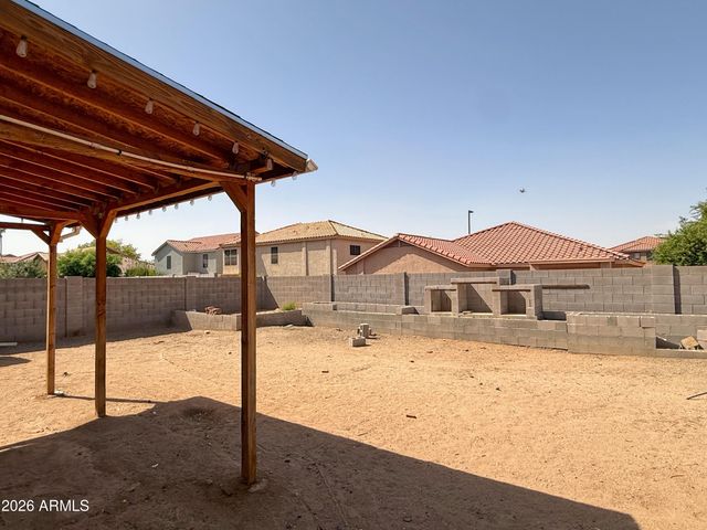 2858 W Mineral Butte Drive, San Tan Valley, AZ 85144