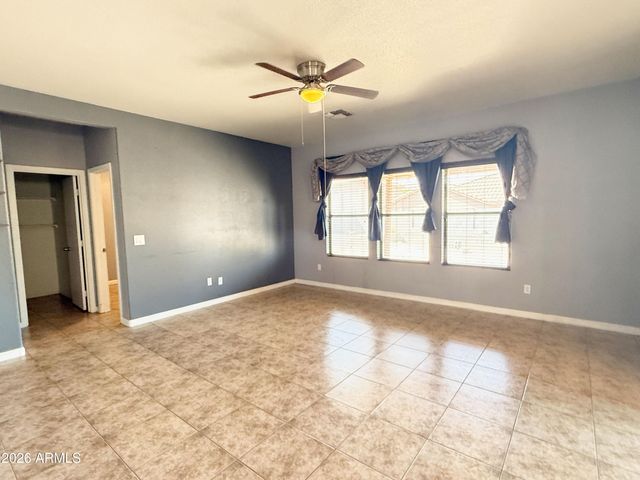 2858 W Mineral Butte Drive, San Tan Valley, AZ 85144