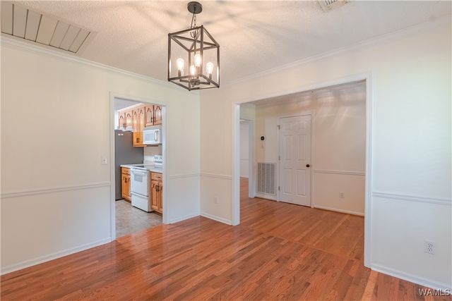 1751 Upper Lake, Cottondale, AL 35453