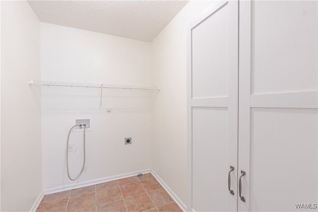 1751 Upper Lake, Cottondale, AL 35453