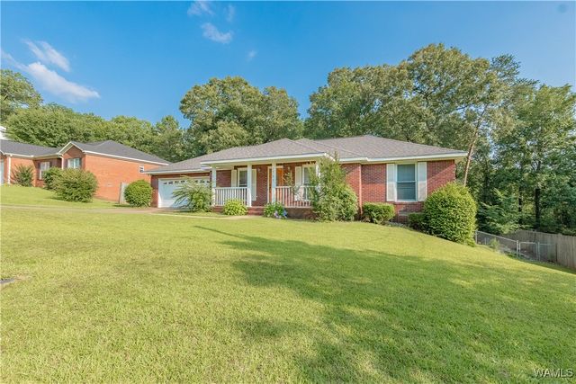 1751 Upper Lake, Cottondale, AL 35453