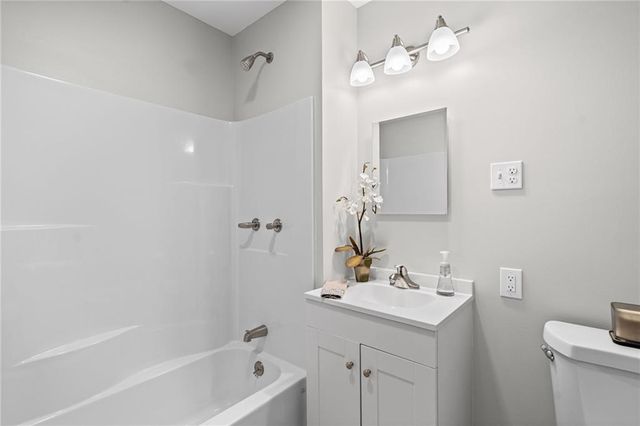 1054 S 45th Terrace, Kansas City, KS 66106