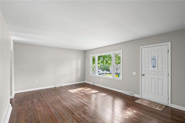 1054 S 45th Terrace, Kansas City, KS 66106