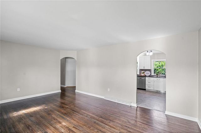 1054 S 45th Terrace, Kansas City, KS 66106