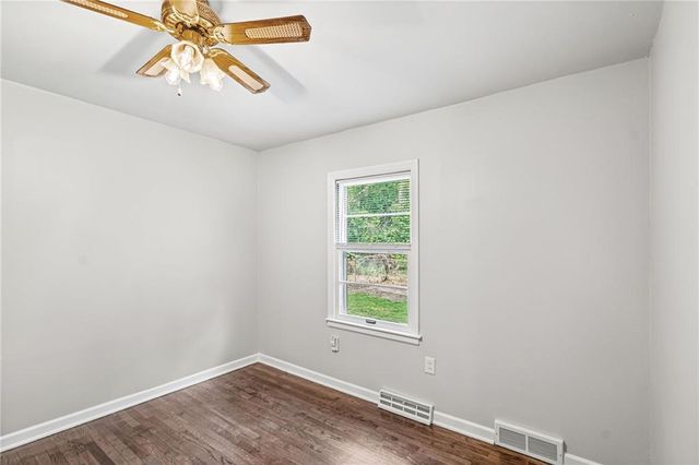 1054 S 45th Terrace, Kansas City, KS 66106