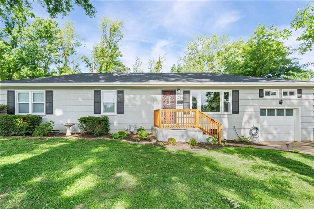 1054 S 45th Terrace, Kansas City, KS 66106