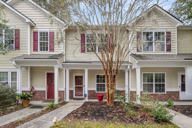 304 Chinquapin Drive, Summerville, SC 29485