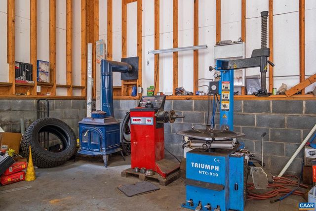 3319 ANGUS RD, Barboursville, VA 22923