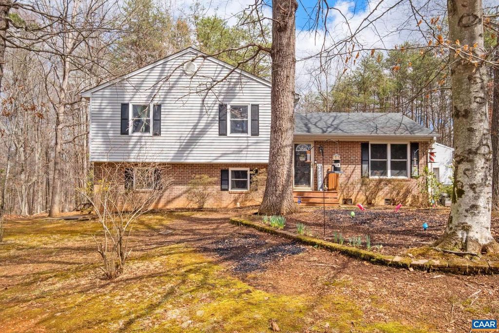 3319 ANGUS RD, Barboursville, VA 22923