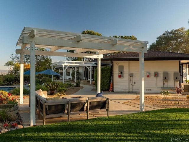 1097 Camino Alisos, Fallbrook, CA 92028