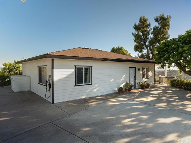 1097 Camino Alisos, Fallbrook, CA 92028