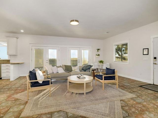 1097 Camino Alisos, Fallbrook, CA 92028