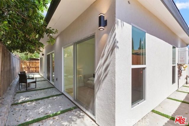 22450 Dolorosa St Street, Woodland Hills (los Angeles), CA 91367