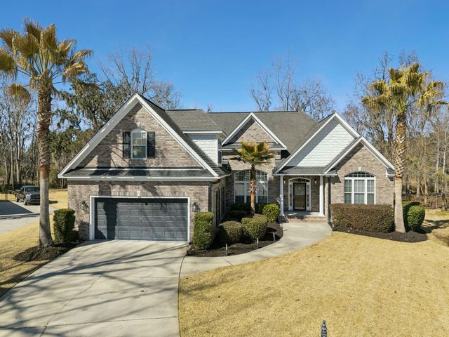 1506 Lucas Isle Court, Hanahan, SC 29410