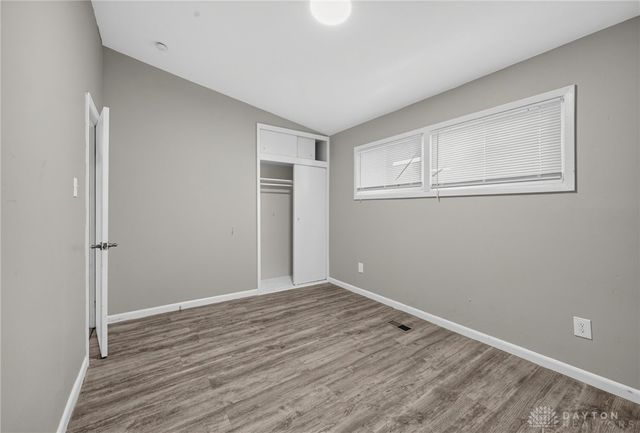 5229 Bayside Drive, Riverside, OH 45431