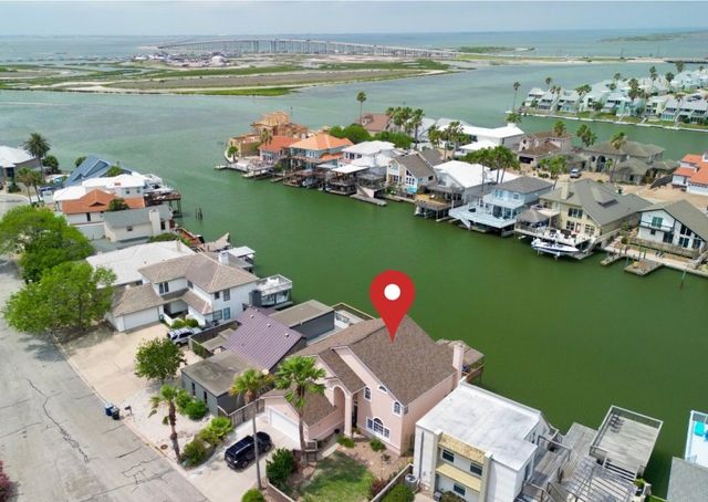 13742 Tajamar St, Corpus Christi, TX 78418