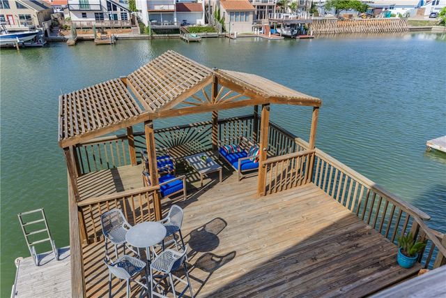 13742 Tajamar St, Corpus Christi, TX 78418