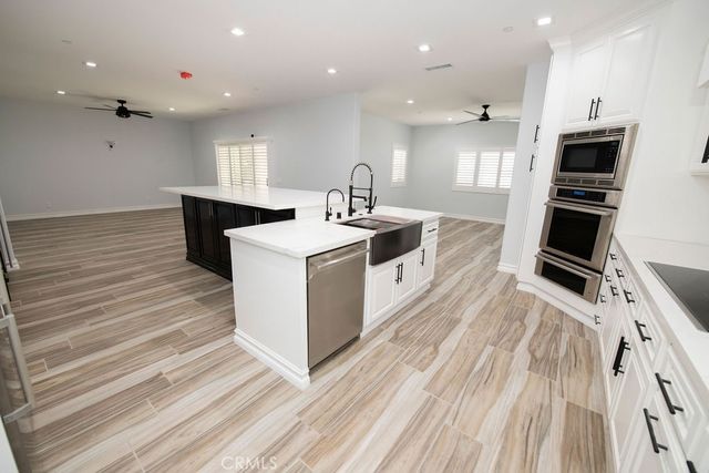 27404 Outrigger Lane, Helendale, CA 92342