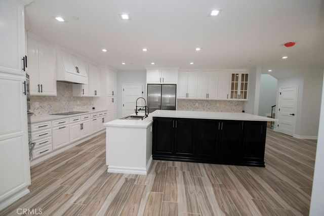 27404 Outrigger Lane, Helendale, CA 92342