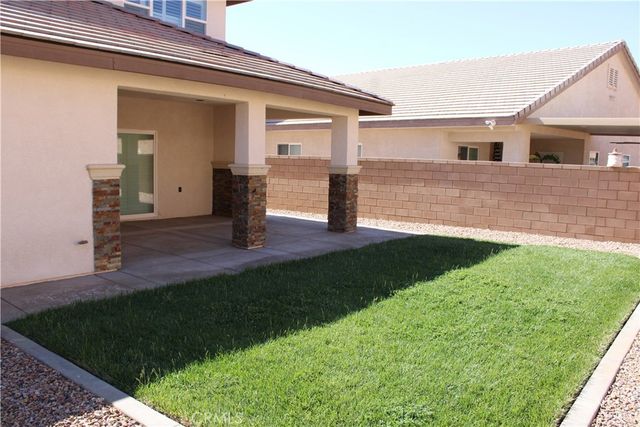 27404 Outrigger Lane, Helendale, CA 92342