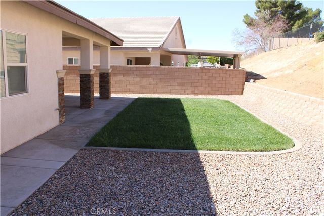 27404 Outrigger Lane, Helendale, CA 92342