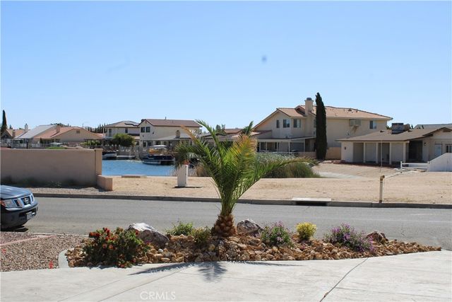 27404 Outrigger Lane, Helendale, CA 92342