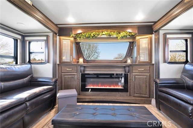 11577 Ridgemark Road, Apple Valley, CA 92308