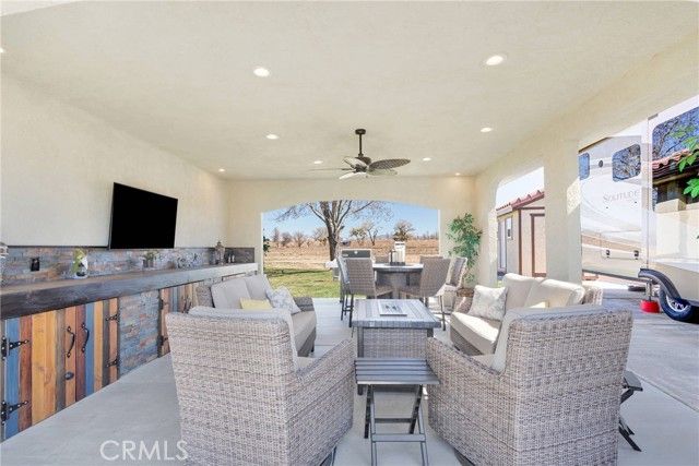 11577 Ridgemark Road, Apple Valley, CA 92308