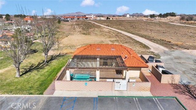 11577 Ridgemark Road, Apple Valley, CA 92308