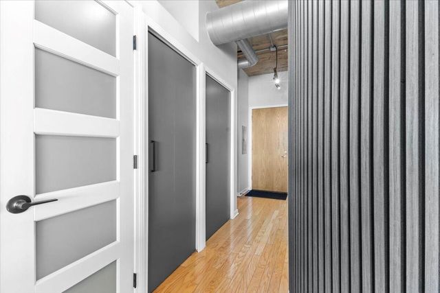 100 W 5th Street 611, Royal Oak City, MI 48067