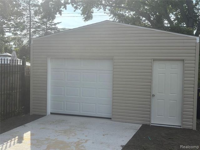 17541 Annchester Road, Detroit, MI 48219