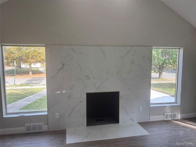 17541 Annchester Road, Detroit, MI 48219